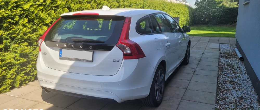 Volvo V60 cena 44500 przebieg: 160000, rok produkcji 2015 z Wolsztyn małe 29